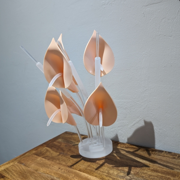 Vintage Lucite and Acrylic Calla Lilly & Cattail Floral Sculpture, Vintage Perma - Picture 4 of 10